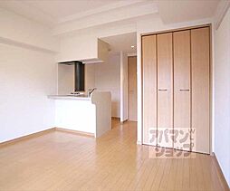 プレサンス京大東 201 2階1Kのリビング/ダイニング