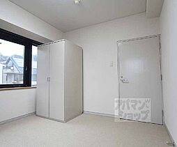 コアロード糺の森 202 2階1LDKのリビング/ダイニング