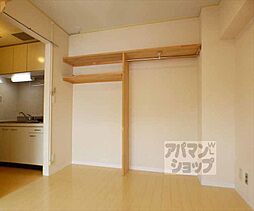 ヴィラ熊野 306 3階ワンルームのリビング/ダイニング