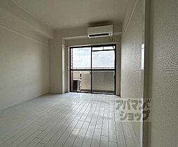 京都市営烏丸線 今出川駅 徒歩8分の賃貸マンション 5階3LDKのリビング/ダイニング