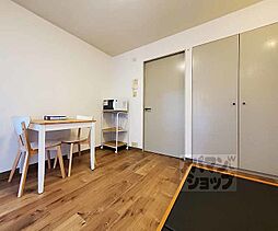 京阪本線 三条駅 徒歩8分の賃貸マンション 4階1Kのリビング/ダイニング