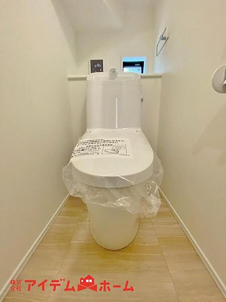 トイレを拡大表示
