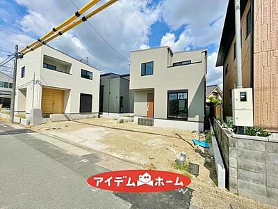 外観:〇●3号棟外観●〇 平日のご案内も可能です! アイデムホーム南店は緑区役所から徒歩2分! 水曜日も営業しております! 外観:〇●3号棟外観●〇 平日のご案内も可能です! アイデムホーム南店は緑区役所から徒歩2分! 水曜日も営業しております!