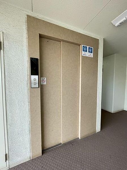 エレベーター(※2・5・7階停止につき、非停止階)