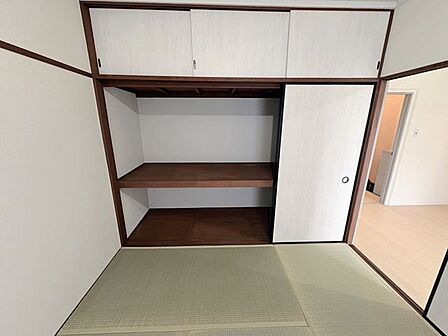 来客用布団もすっきり収納できる押し入れ収納