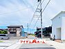 外観：前面道路 平日・土日問わずご案内致します！お気軽にお問合わせ下さい♪ 