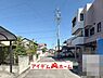 外観：前面道路 平日・土日問わずご案内致します！お気軽にお問合わせ下さい♪ 
