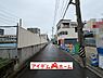 外観：前面道路 平日・土日問わずご案内致します！お気軽にお問合わせ下さい♪ 
