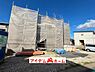 外観：A号棟　外観写真 平日・土日問わずご案内致します！お気軽にお問合わせ下さい♪ 