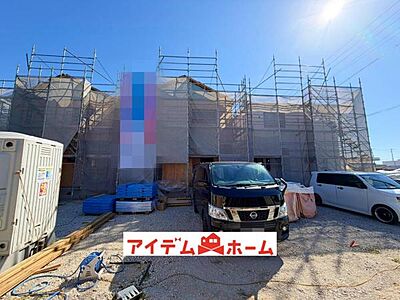 外観：2号棟　外観写真 平日・土日問わずご案内致します！お気軽にお問合わせ下さい♪ 