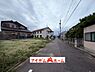 外観：前面道路 平日・土日問わずご案内致します！お気軽にお問合わせ下さい♪ 