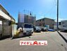 外観：1号棟　外観写真 平日・土日問わずご案内致します！お気軽にお問合わせ下さい♪ 