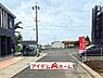 外観：前面道路 平日・土日問わずご案内致します！お気軽にお問合わせ下さい♪ 