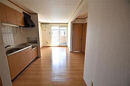 クレール 201 2階2LDKのリビング/ダイニング