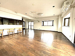 クレドール 2階1LDKのリビング/ダイニング