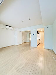 グレース長者丸 1階1LDKのリビング/ダイニング