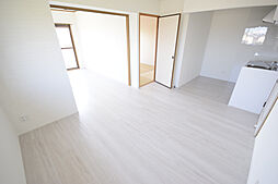 ルミエール緑 303号室 3階3DKのリビング/ダイニング