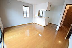 メゾン・ド・クレールC 102号室 1階1LDKのリビング/ダイニング