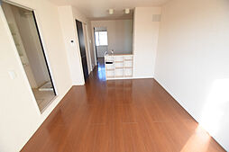 アーバンライフコートII 202号室 2階1LDKのリビング/ダイニング