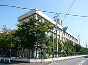 中学校「尼崎市立小田北中学校まで1185m」