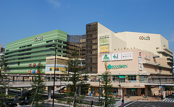 画像26:ショッピング施設「阪神百貨店あまがさき阪神まで3732m」