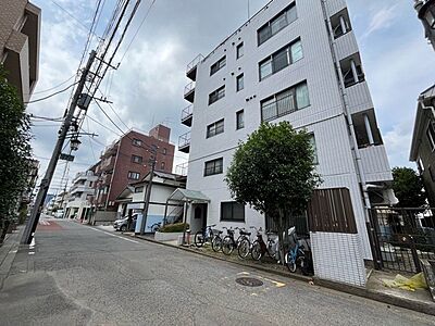 外観：マンションの外観は非常に重要なポイントです！外観の善し悪しは資産価値に大きな影響を与えます。外観のいいマンションを購入することで、高値で売却がしやすく、買い手が見つかりやすいというメリットがあります。