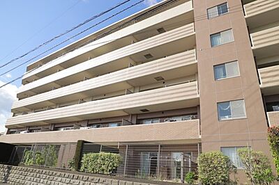 外観：マンションの外観は非常に重要なポイントです！外観の善し悪しは資産価値に大きな影響を与えます。外観のいいマンションを購入することで、高値で売却がしやすく、買い手が見つかりやすいというメリットがあります。