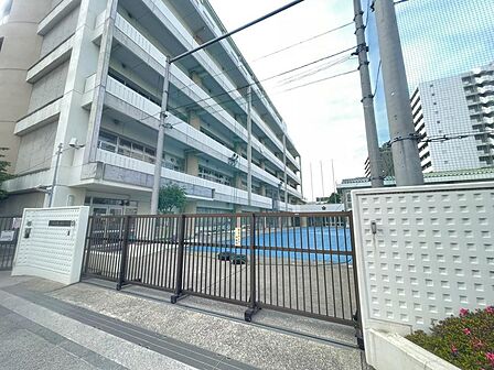 江東区立第一大島小学校まで37ｍ