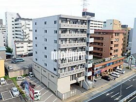 クイーンズリッチ東宿郷  ｜ 栃木県宇都宮市東宿郷４丁目6-15（賃貸マンション1LDK・3階・55.95㎡） その1