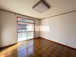 サウスタウン 1階1Kのリビング/ダイニング