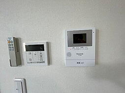 ＴＶ付きモニターホンなので防犯面も安心です。