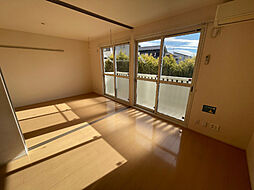 プリムヴェール 1階2DKのリビング/ダイニング