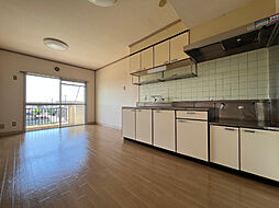 諏訪台マンション