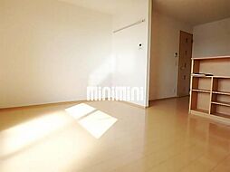 フローラＭ　II 3階2LDKのリビング/ダイニング