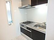 上下収納ができる使いやすいキッチンです。