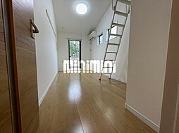 u´i　ali´i 3階1Kのリビング/ダイニング