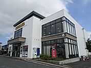 レンタルビデオ「ツタヤまで937m」