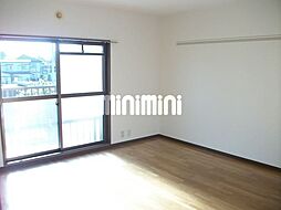 ラ・リヴィエールIII 2階3DKのリビング/ダイニング