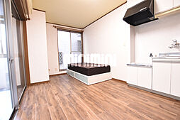 セレスコート 105