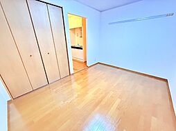 アルカディア 2階1Kのリビング/ダイニング