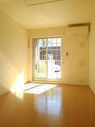 フェリチターレ 1階1LDKのリビング/ダイニング