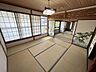 室内：リビング以外の居室