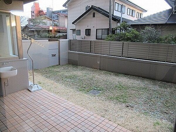 サーパス南城内