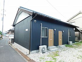 馳出ライフ  ｜ 三重県四日市市馳出町2丁目15-2（賃貸アパート1R・1階・22.00㎡） その1