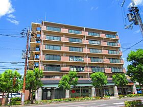 エスポワールASAHI  ｜ 滋賀県守山市吉身３丁目（賃貸マンション2LDK・5階・51.00㎡） その1