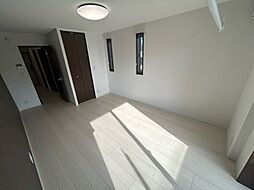 メゾン・ド・シャルトル 1階1Kのリビング/ダイニング