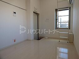 東京メトロ千代田線 北綾瀬駅 徒歩9分の賃貸アパート 3階ワンルームのリビング/ダイニング