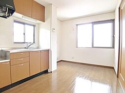 ハイム　シンフォニア B 202 2階2DKのリビング/ダイニング