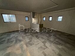 東京メトロ千代田線 綾瀬駅 徒歩13分の賃貸マンション 3階2LDKのリビング/ダイニング