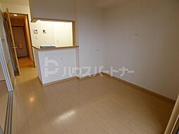 グランドュール 202 3階2DKのリビング/ダイニング